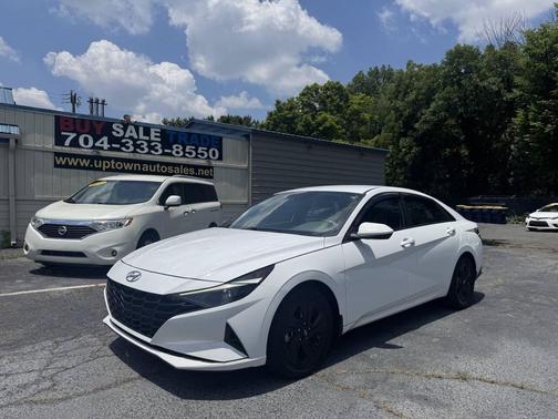 White 2023 Hyundai ELANTRA HEV Blue