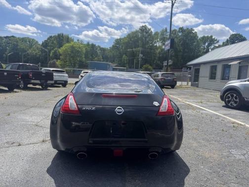 Magnetic Black Metallic 2015 Nissan 370Z Sport