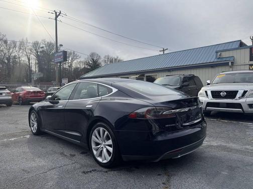 2015 Tesla Model S 85D