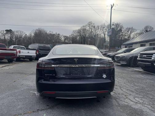 2015 Tesla Model S 85D