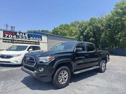 Black 2018 Toyota Tacoma SR5