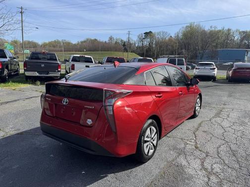 2018 Toyota Prius Four