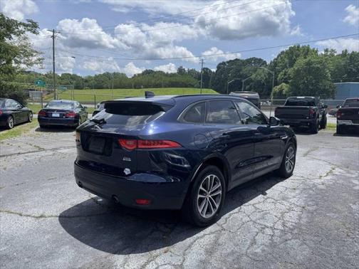 2018 Jaguar F-PACE 25t Premium