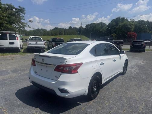 White 2016 Nissan Sentra SV