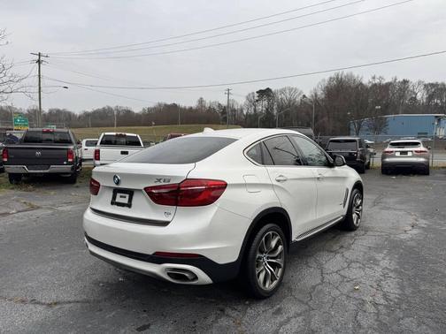 2015 BMW X6 xDrive50i