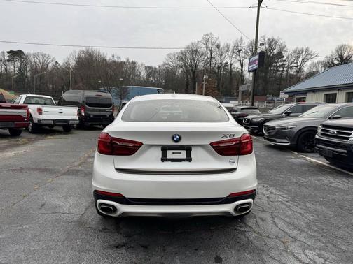 2015 BMW X6 xDrive50i