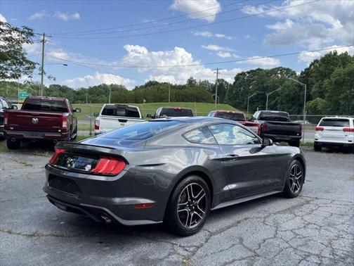 2020 Ford Mustang EcoBoost