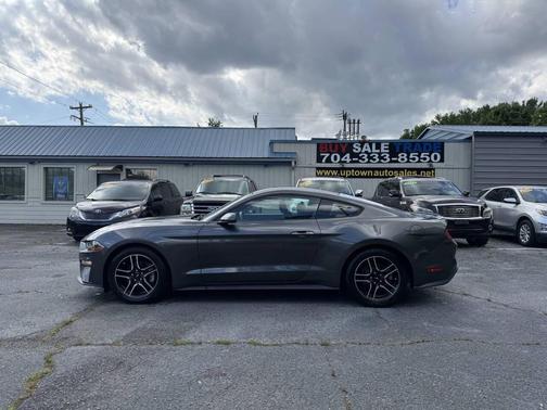 2020 Ford Mustang EcoBoost