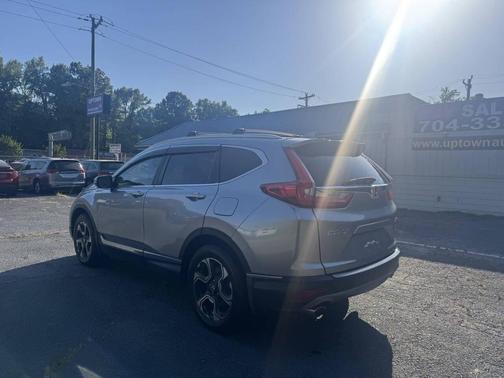 Lunar Silver Metallic 2018 Honda CR-V Touring