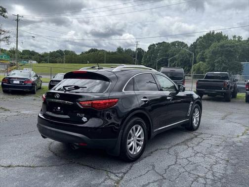 2011 INFINITI FX35 Base