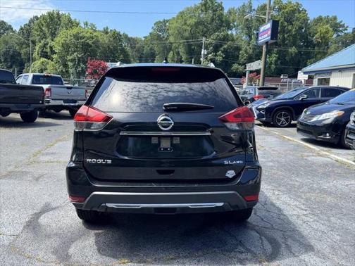 2018 Nissan Rogue SL