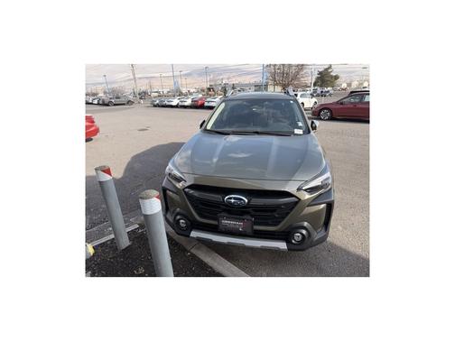 2025 Subaru Outback Touring XT