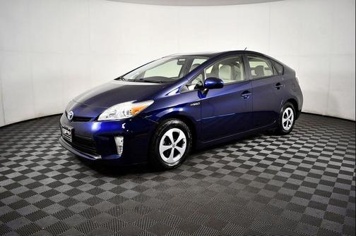 2014 Toyota Prius Two