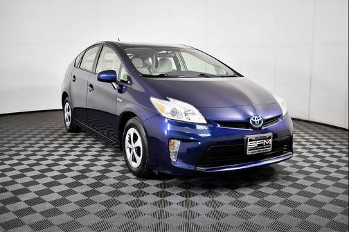 2014 Toyota Prius Two