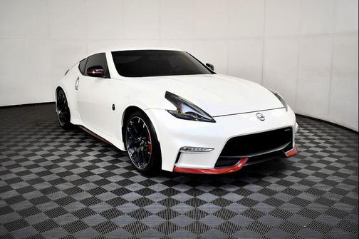 2017 Nissan 370Z NISMO Tech