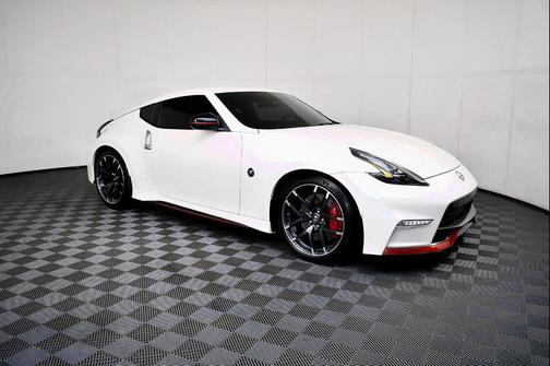 2017 Nissan 370Z NISMO Tech