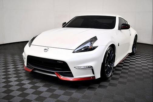 2017 Nissan 370Z NISMO Tech