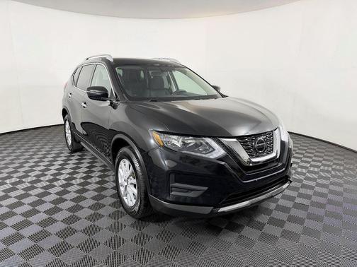 Magnetic Black 2018 Nissan Rogue SV