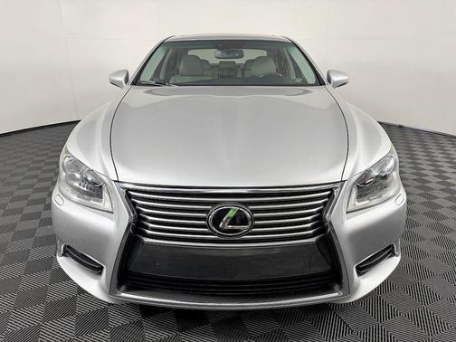 Liquid Platinum 2014 Lexus LS 460 Base