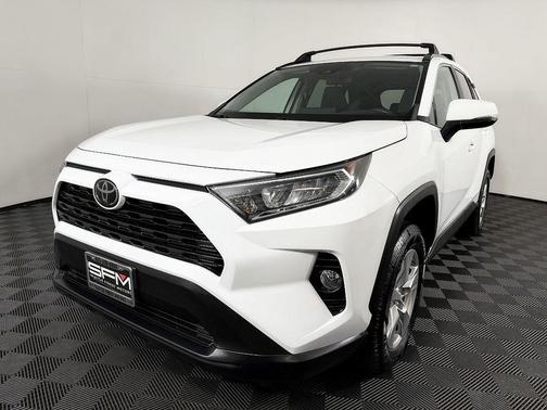 Super White 2021 Toyota RAV4 XLE