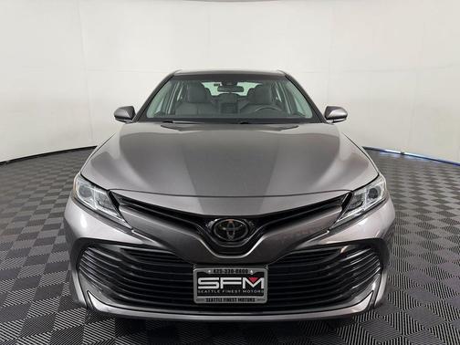 Predawn Gray Mica 2019 Toyota Camry LE