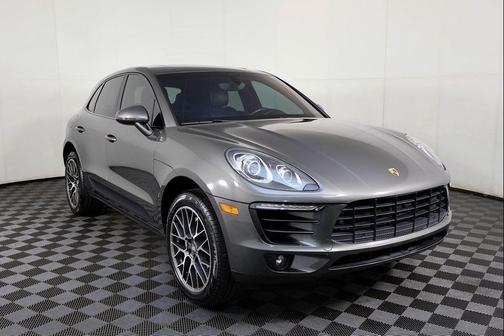 2016 Porsche Macan S