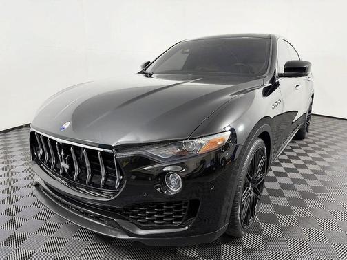 Black 2018 Maserati Levante Base