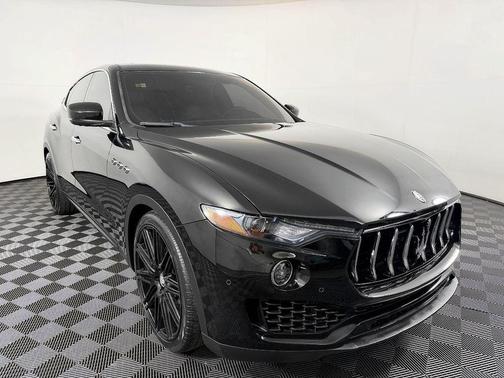 Black 2018 Maserati Levante Base