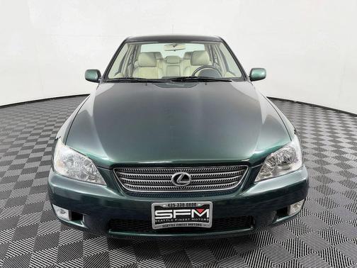 2001 Lexus IS 300 Base