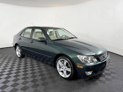 2001 Lexus IS 300 Base