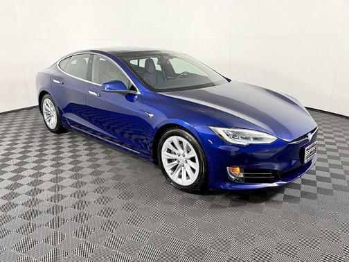 2017 Tesla Model S 75D