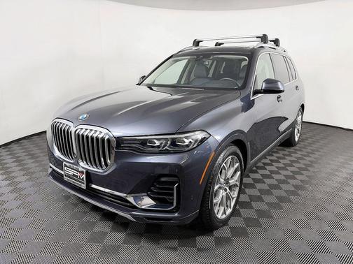 Arctic Gray Metallic 2020 BMW X7 xDrive50i