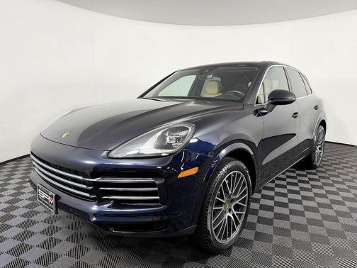 Blue 2020 Porsche Cayenne Cayenne