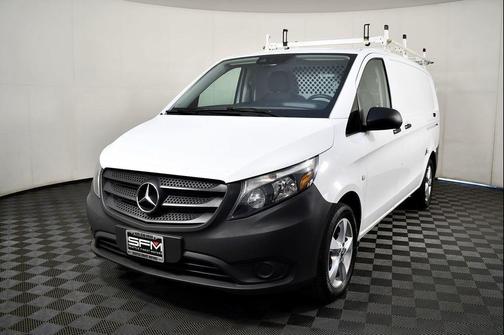 2020 Mercedes-Benz Metris Base