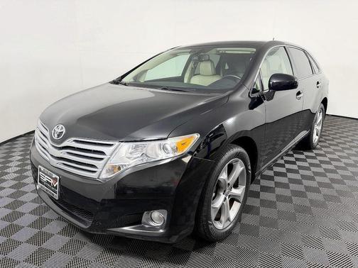 Black 2009 Toyota Venza Base