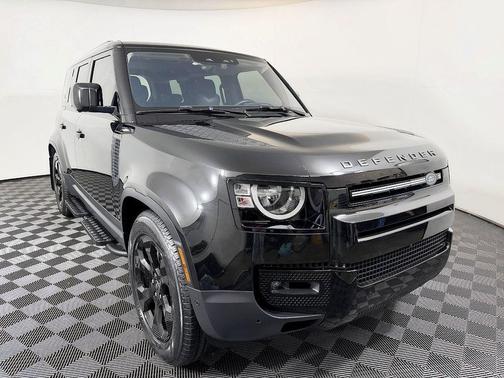 Santorini Black Metallic 2020 Land Rover Defender 110 S