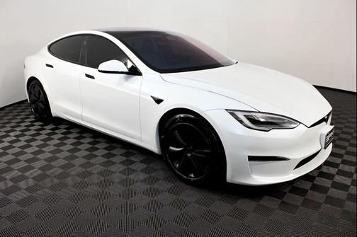 2022 Tesla Model S Plaid