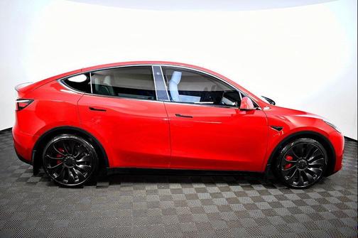 2022 Tesla Model Y Performance Dual Motor All-Wheel Drive