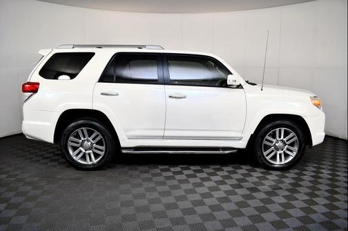Blizzard Pearl Metallic 2013 Toyota 4Runner Limited