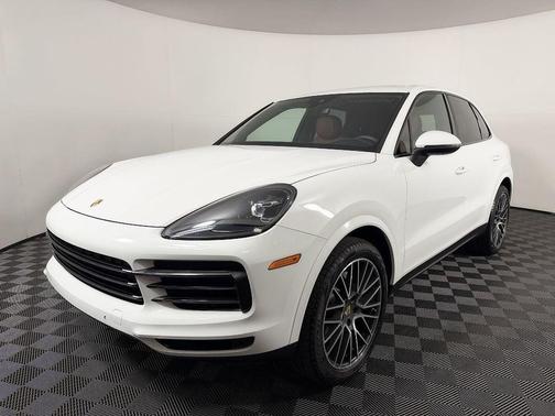 White 2019 Porsche Cayenne Cayenne