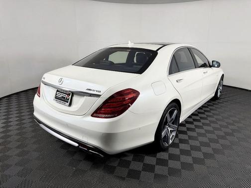 White 2015 Mercedes-Benz S-Class 4MATIC