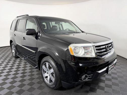Crystal Black Pearl 2012 Honda Pilot Touring