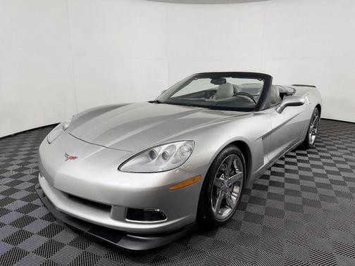 Machine Silver Metallic 2006 Chevrolet Corvette Base