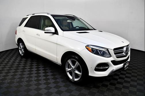 2016 Mercedes-Benz GLE-Class GLE 300d 4MATIC