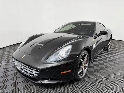 Black 2014 Ferrari California Base