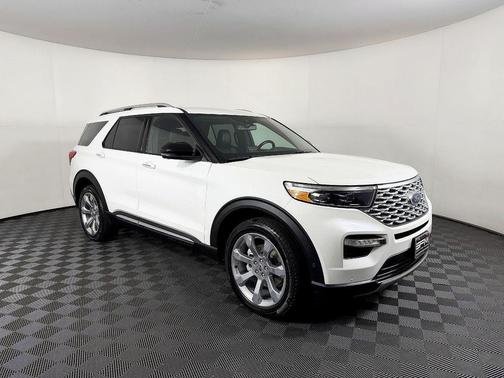 Star White Metallic Tri-Coat 2020 Ford Explorer Platinum