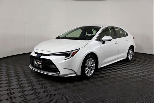 2023 Toyota Corolla Hybrid XLE