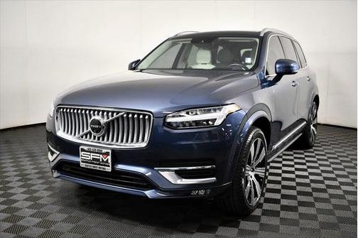 2022 Volvo XC90 T6 Inscription