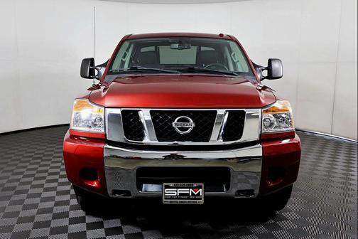 2015 Nissan Titan SV