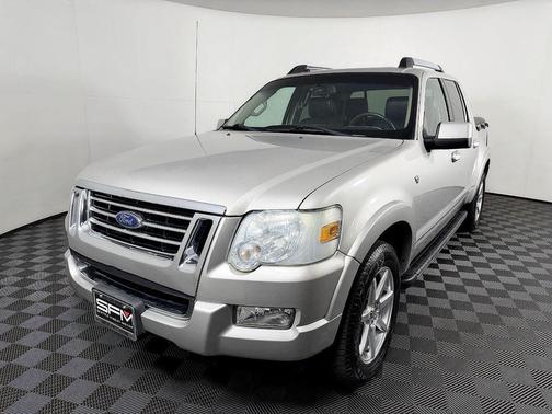 Silver 2007 Ford Explorer Sport Trac Limited